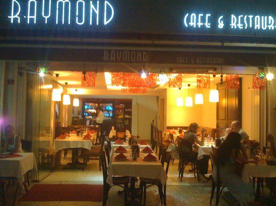 Raymond Restaurant
